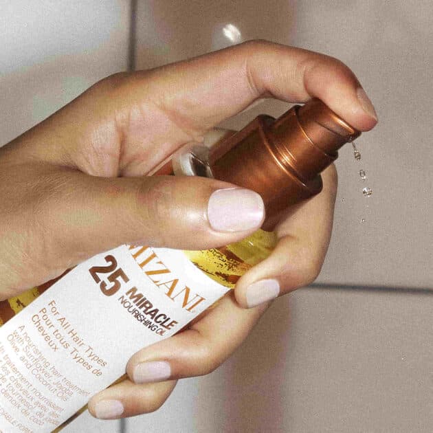 Mizani 25 Miracle Nourishing Hair Oil - Multi-Benefit, Lightweight Hair Oil -125ml - Image 5