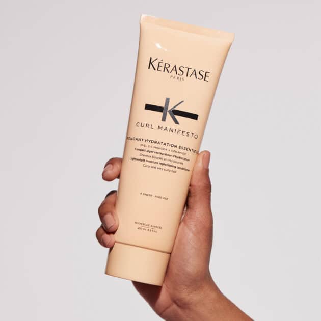 Kérastase Curl Manifesto Fondant Hydratation Essentielle Moisturising Conditioner for Curly Hair - 250ml - Image 4