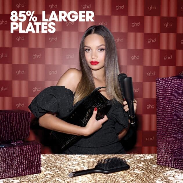 ghd Chronos Max Christmas Gift Set - Wide Plate Hair Straighteners - Image 3