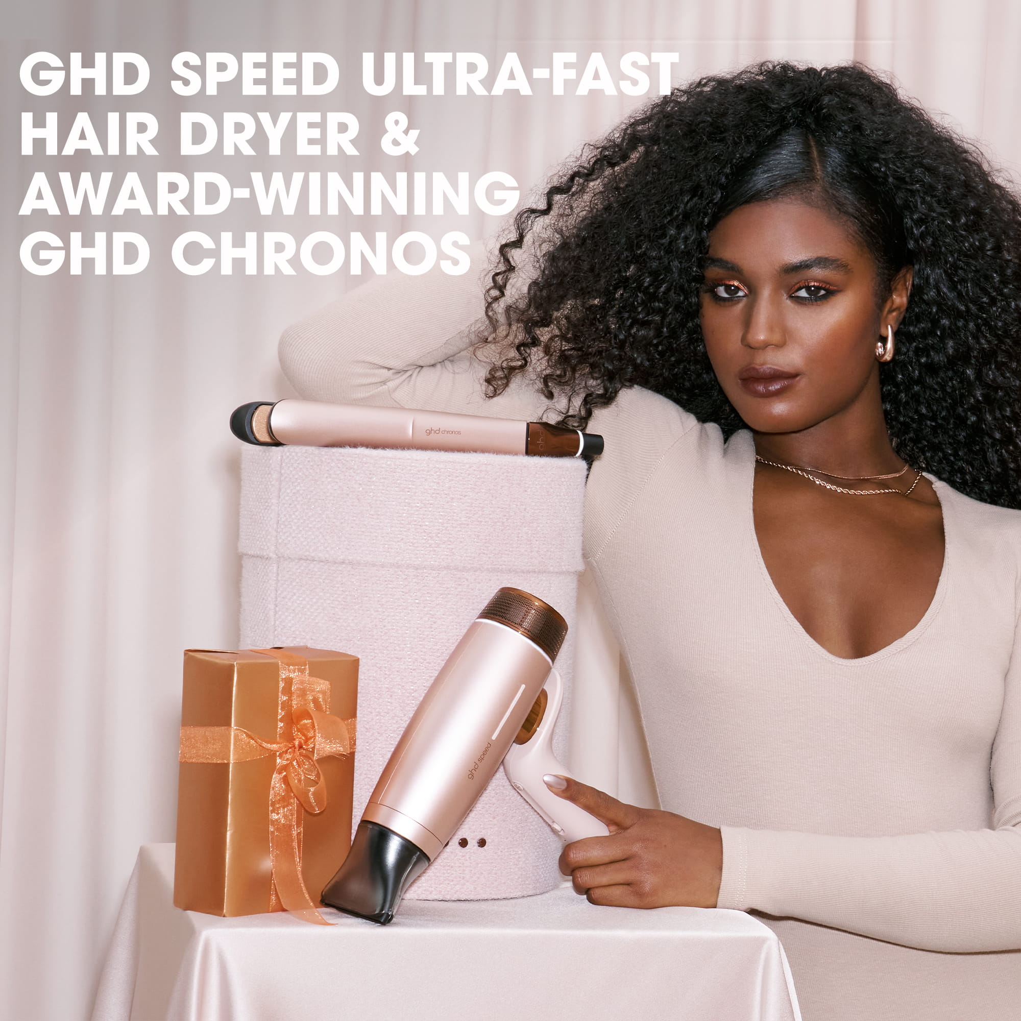 ghd Deluxe Speed Hair Dryer and Chronos Hair Straightener Festive Gift Set in Cashmere Beige - Image 3